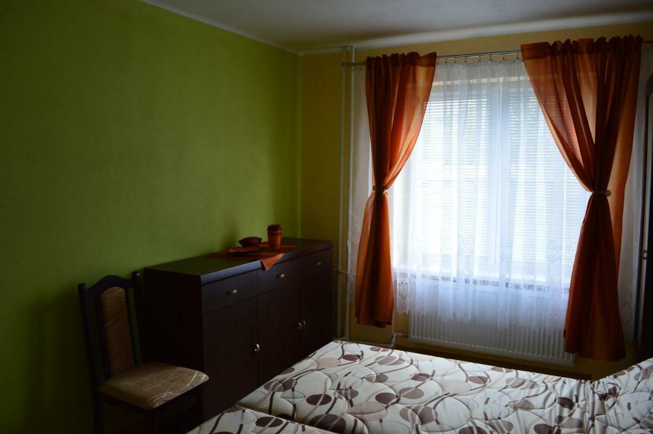 Barnabas Rusnak Ubytovanie V Sukromi Mucin Exterior photo