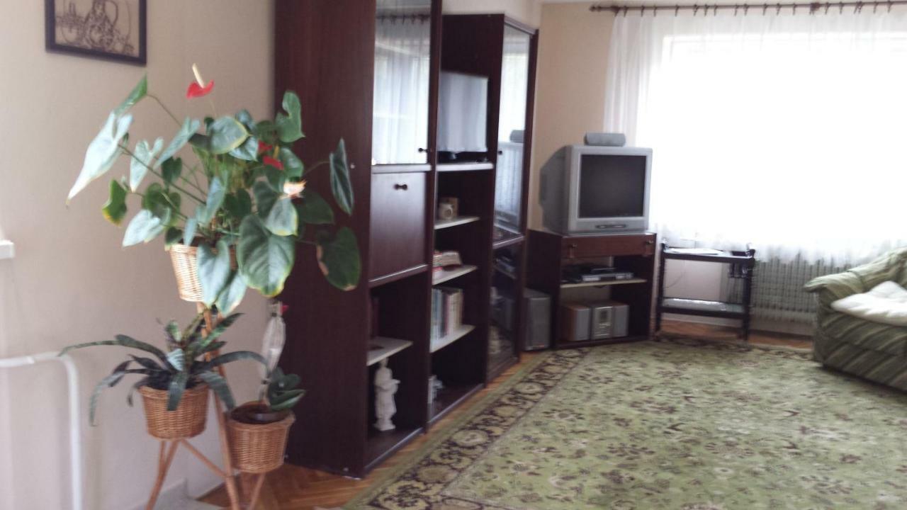 Barnabas Rusnak Ubytovanie V Sukromi Mucin Exterior photo
